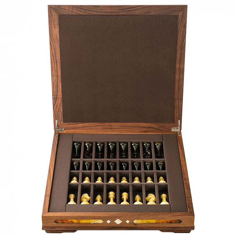 Янтарный шахматный ларец  "Аристократ"
