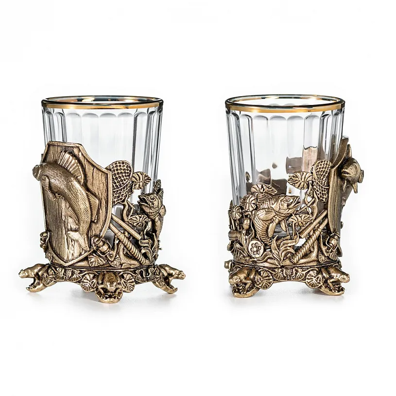 Подарочная книга в футляре с рюмками «Русская рыбалка»