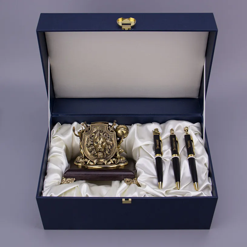 Подставка для ручек "Победитель" 