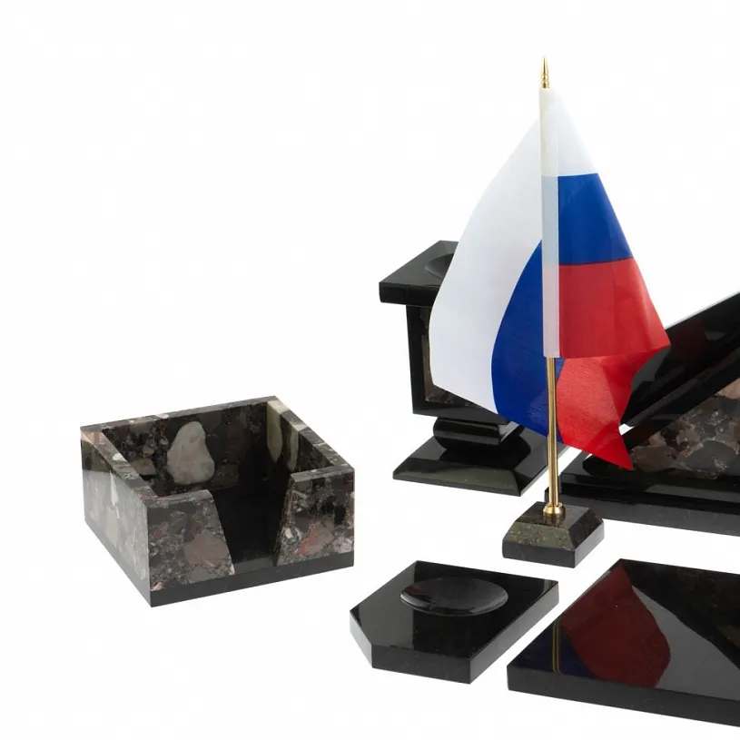 Настольный набор из конгломерата