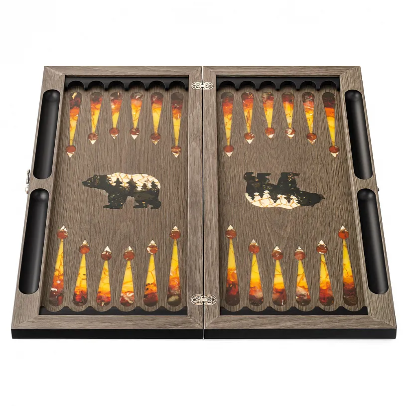 Нарды из янтаря "Медведь на охоте"