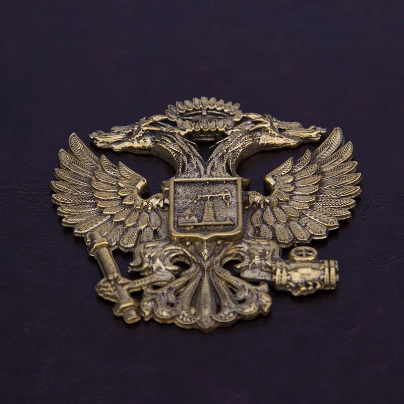 Набор нефтянику с бокалом для коньяка в футляре