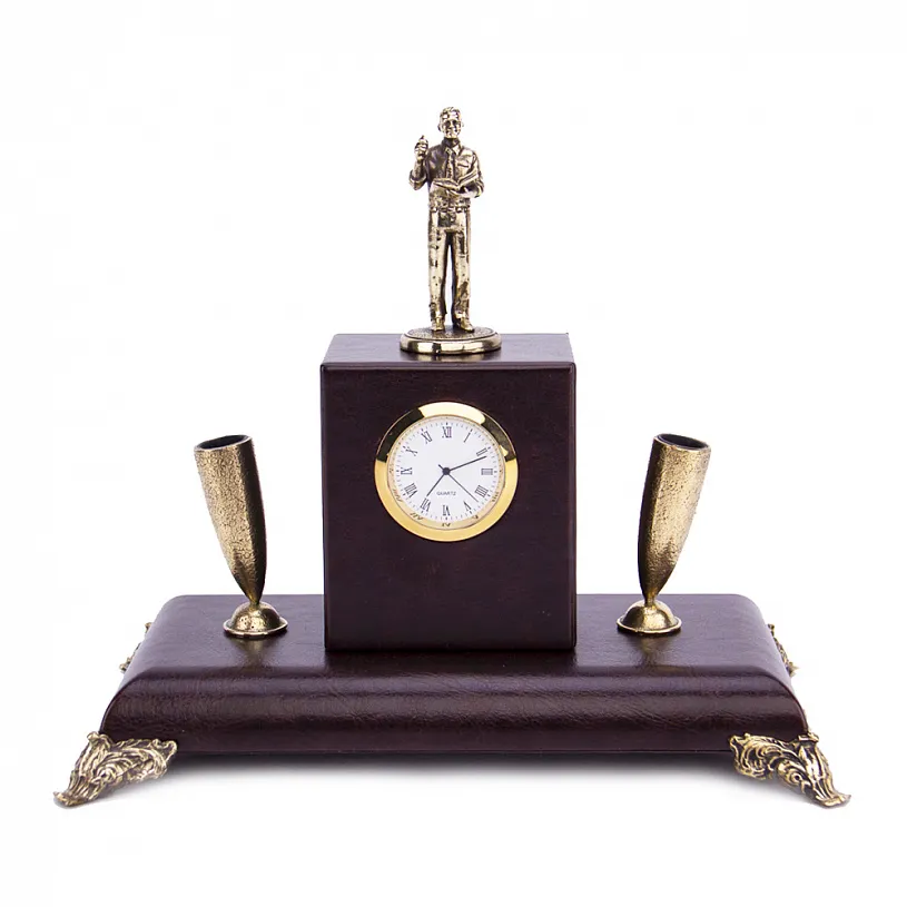 Держатель для письменных принадлежностей с часами "Учитель"