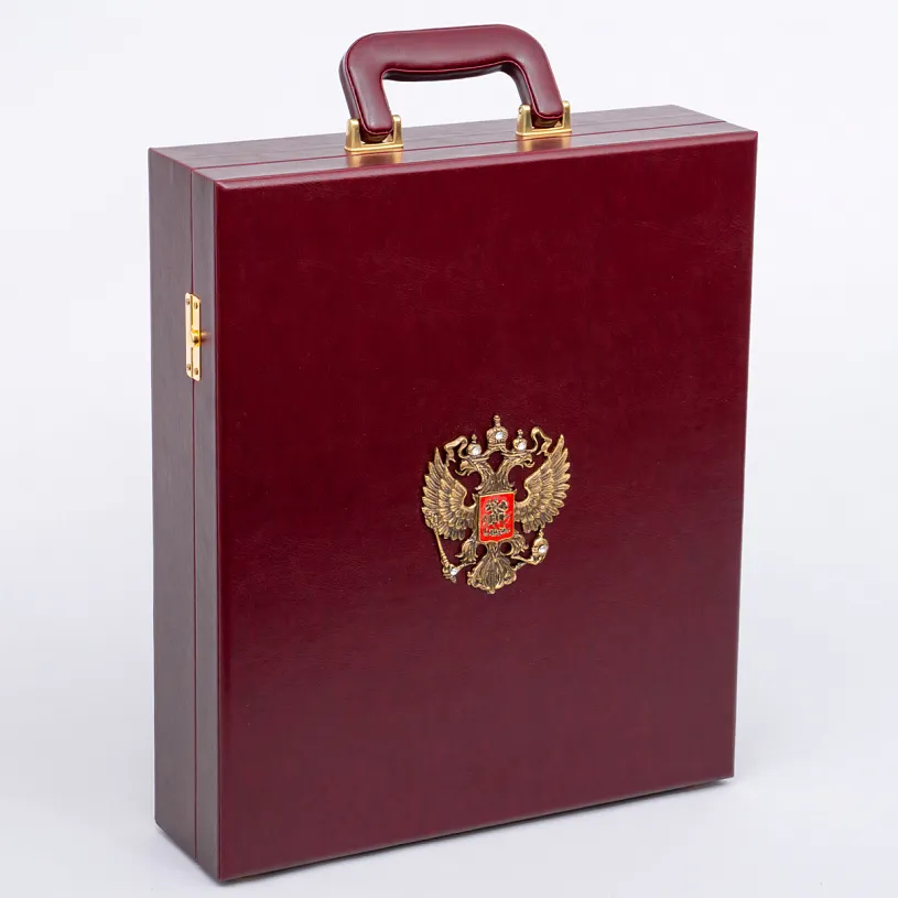 Подарочный набор в кейсе "Русские Воины" 