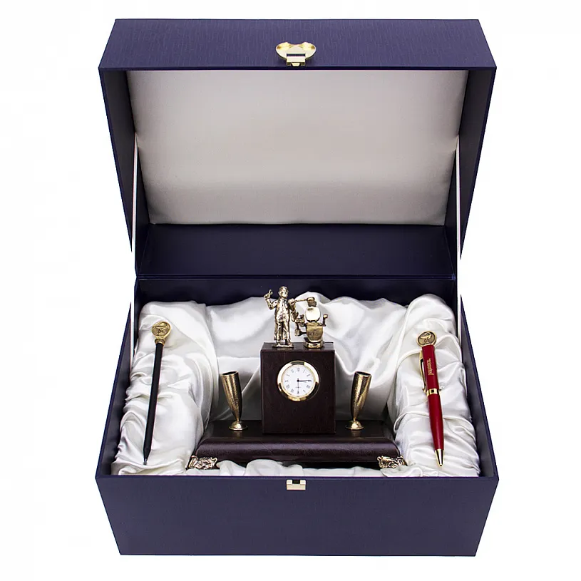 Письменный набор "Стоматолог" 