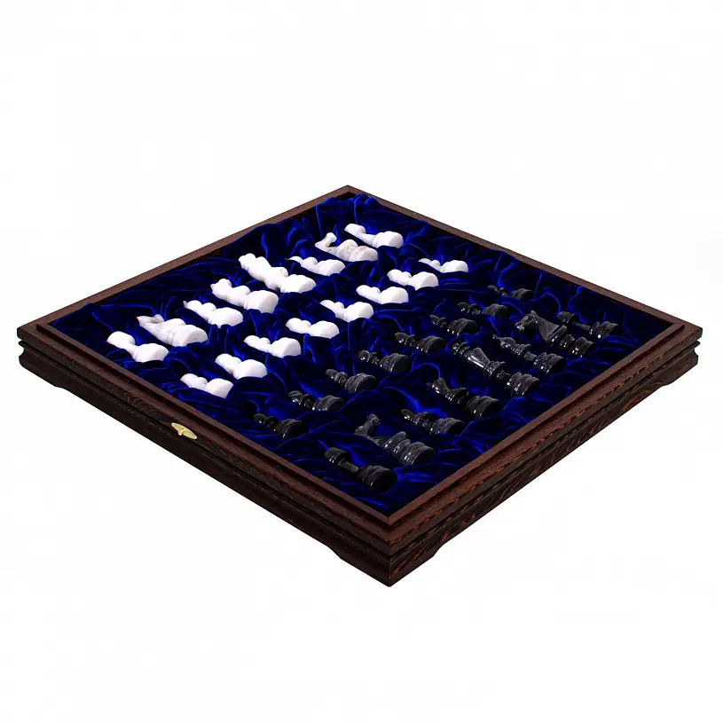 Шахматы из камня "Европейские" мрамор, венге