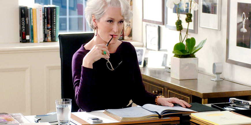 Что подарить директору на 8 марта?