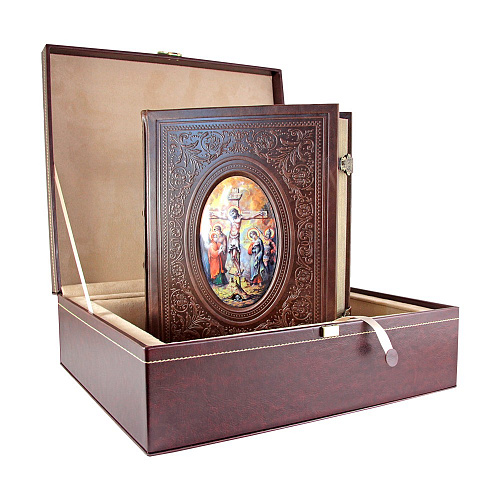 Подарочная Библия в кожаном переплете