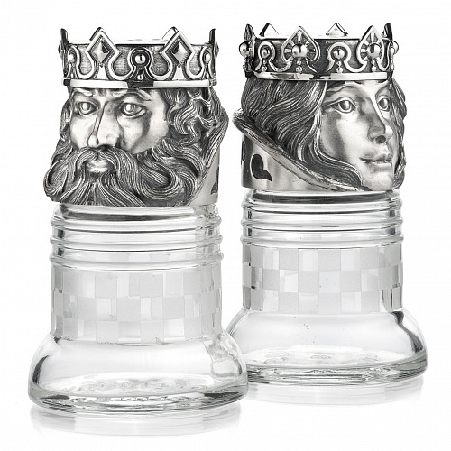 Серебряный набор для специй "Шахматные король и королева"