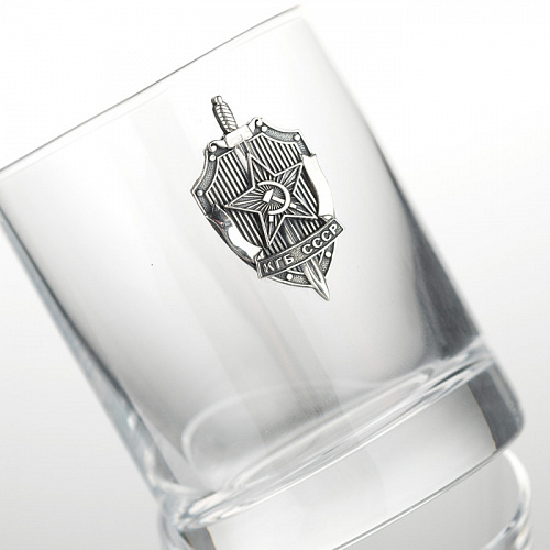 Водочные стопки на 3 персоны "Чекисты"