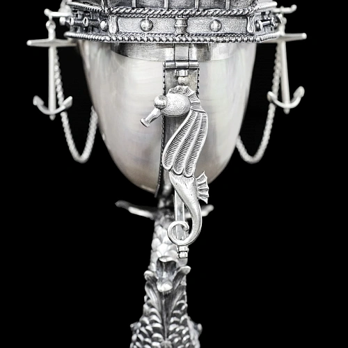 Эксклюзивный корабль из серебра