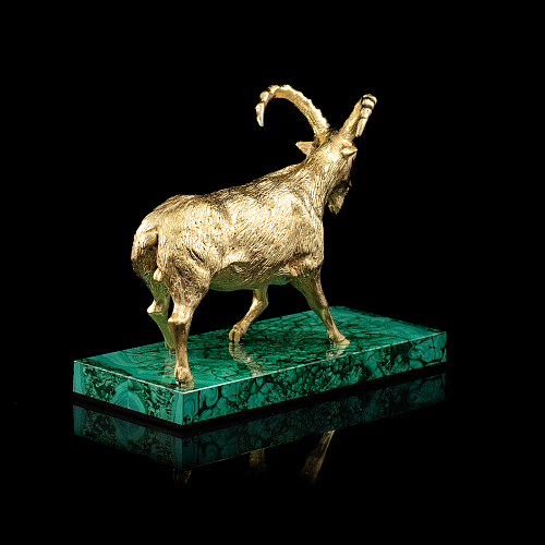 Статуэтка "Золотой козерог"