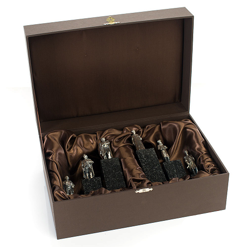 Книжные ограничители "Полководцы"