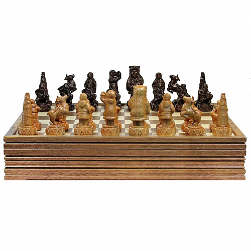 Шахматы резные из дуба "Народы Севера" 