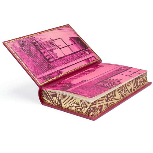 Подарочное издание в кожаном переплете "Зэди Смит"