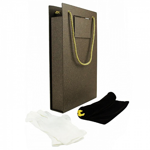 Книга в кожаном переплете "История самолетов мира" на английском языке "History of airplan"