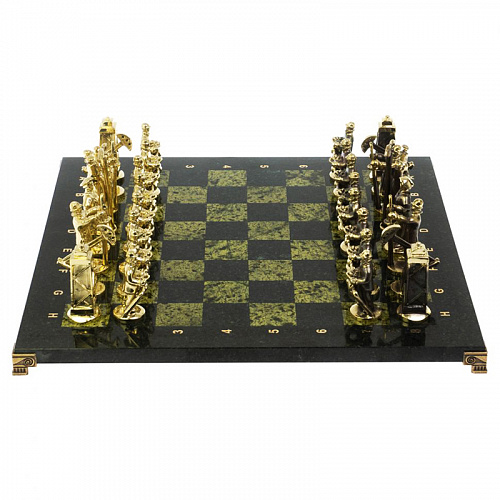 Шахматы из змеевика "Нефть" 