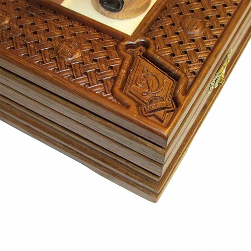 Подарочные шахматы из дуба "Футбол, Динамо"