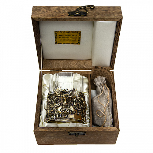 Бокал для виски "Охота" с камнями в деревянном футляре
