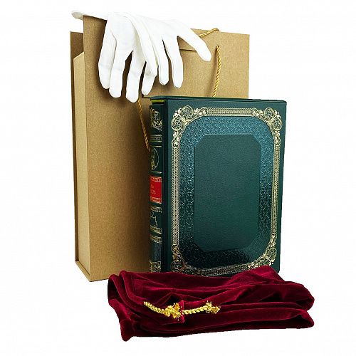 Книга в кожаном переплете "Ваш Чехов"