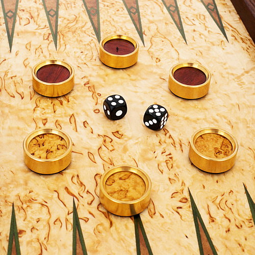 Нарды из  карельской березы "Медведь"