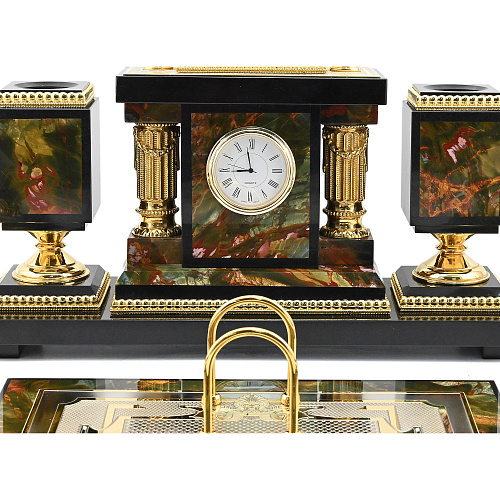 Настольный письменный набор из яшмы "Георгий победоносец" Златоуст