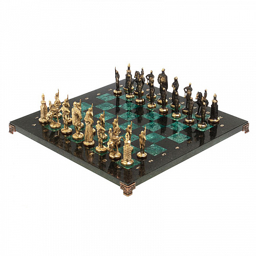 Шахматы ручной работы из змеевика "Русские"