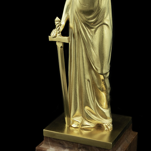 Статуэтка "Фемида"