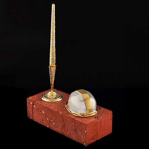 Сувенир "Строитель" Златоуст