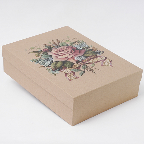 Цветок "Неувядаемая роза" в хрустальной вазе