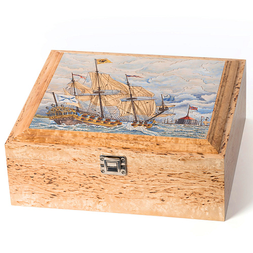 Русское лото из карельской березы с серебром «Корабль Петра»