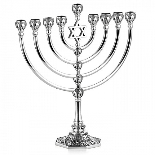 Ханукия серебряная
