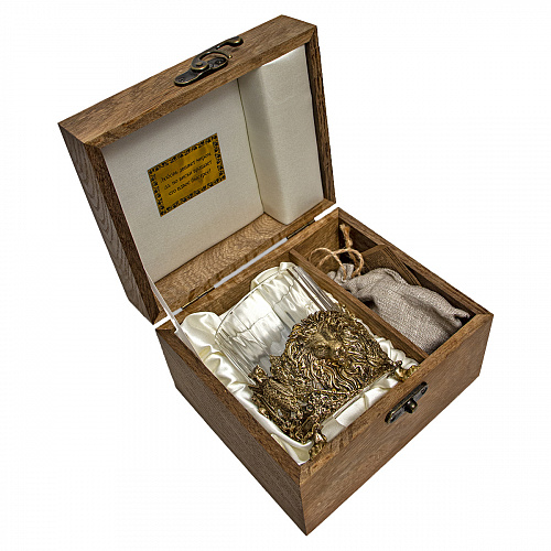 Бокал для виски "Лев" с камнями в деревянном футляре