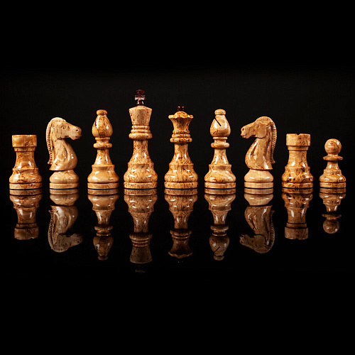 Шахматы из карельской березы "Королевство"