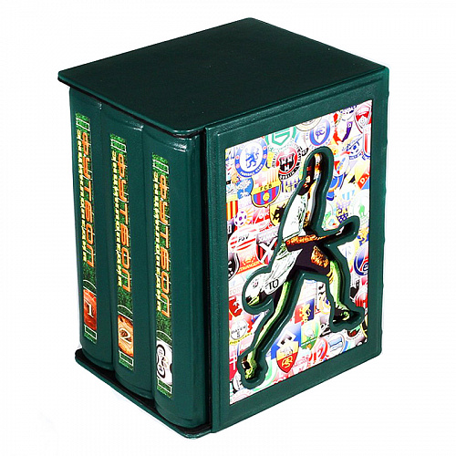 Подарочное издание книги "Футбол" в 3-х томах в кожаном переплете