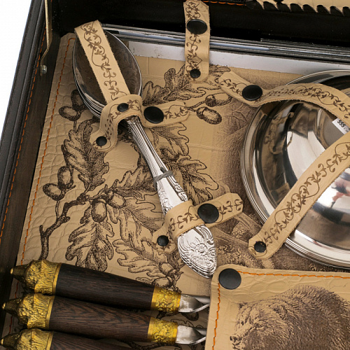 Шашлычный набор на 8 персон "Медведь"