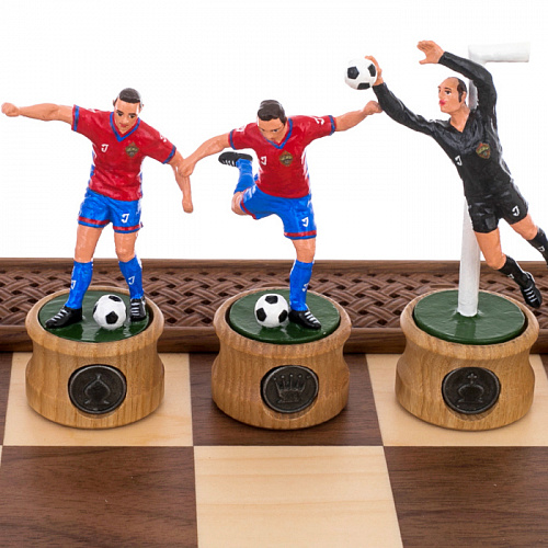 Подарочные шахматы из дуба "Футбол, ЦСКА"