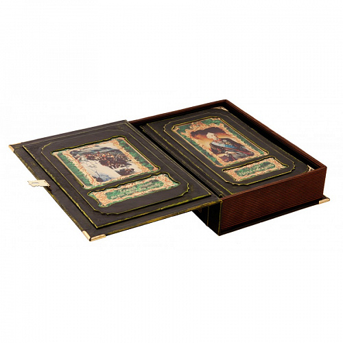 Книга в кожаном переплете "Суворов А.В. Наука побеждать"