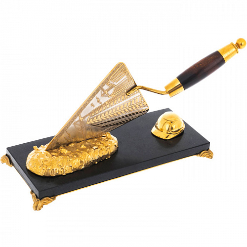 Сувенир "Золотой мастерок" Златоуст