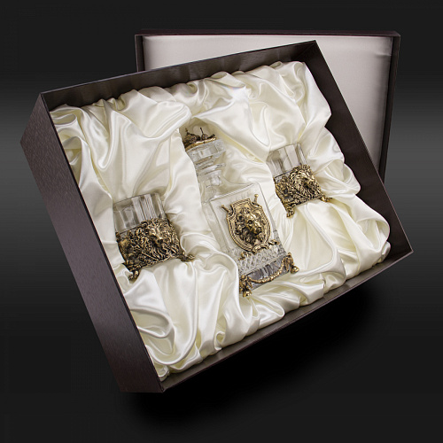 Набор для алкоголя из 2-ух бокалов и штофа "Царский"