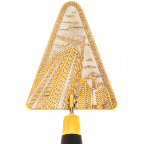 Сувенир "Золотой мастерок" Златоуст