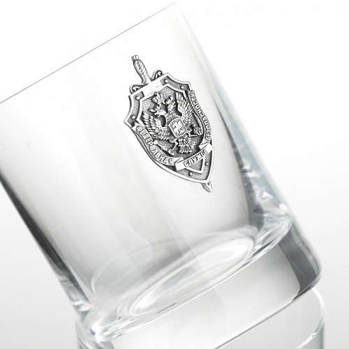 Водочные стопки на 3 персоны "Чекисты"